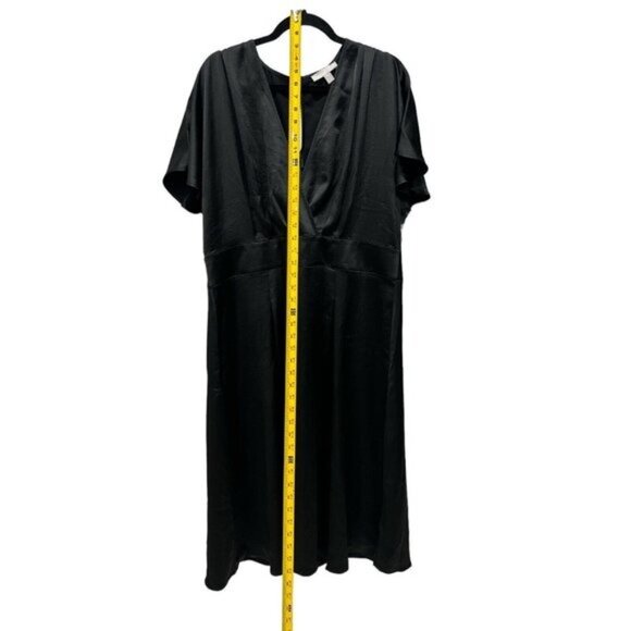Chelsea 28 Black Wrap Midi Dress XXL Satin Short Sleeve Keyhole Back - Picture 9 of 10